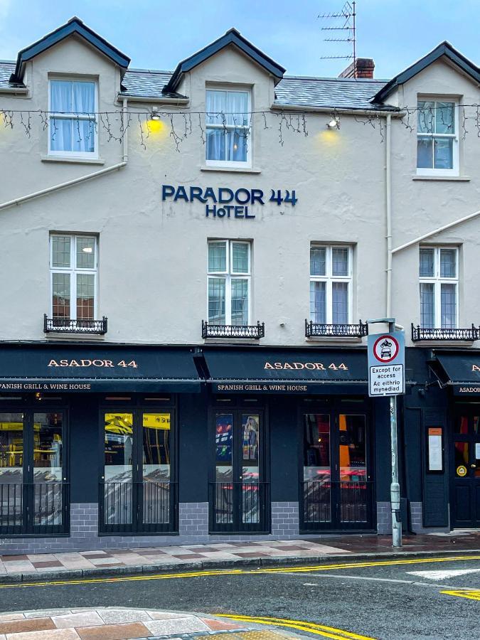 Parador 44 Cardiff Exteriér fotografie